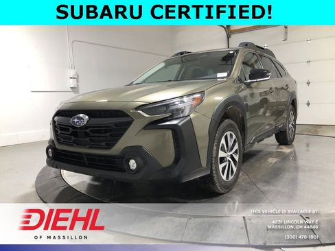 Used 2024 Subaru Outback Premium image 3