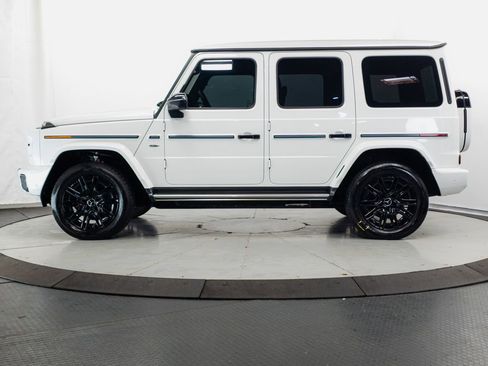 Certified 2025 Mercedes-Benz G 580 w/ EQ Technology image 4