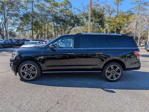 Used 2021 Ford Expedition Max Limited image 7