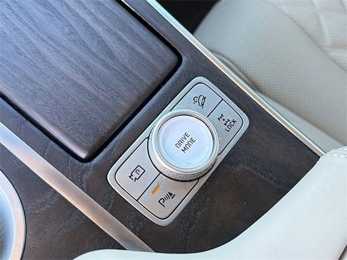 Used 2023 Genesis GV80 3.5T Advanced + image 31