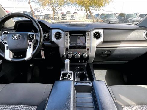 Used 2018 Toyota Tundra SR5 image 15