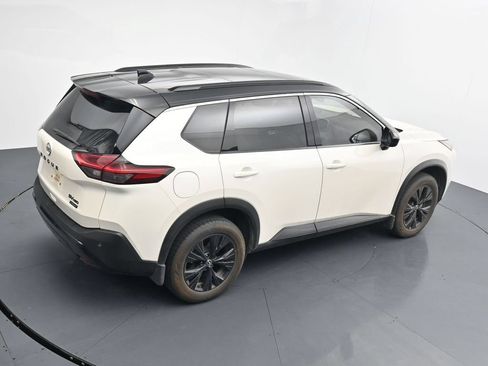 Used 2023 Nissan Rogue SV w/ SV Premium B Package AWD/4WD image 16