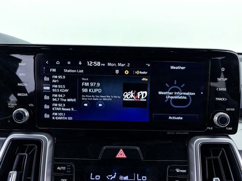 Used 2022 Kia Sorento S w/ Panoramic Sunroof Package image 28