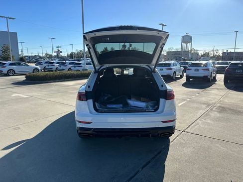 New 2026 Audi Q8 Premium Plus image 22