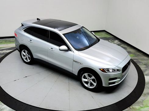 Used 2020 Jaguar F-PACE Premium AWD/4WD image 30