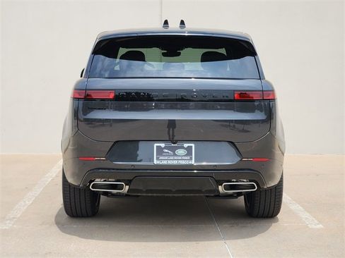 New 2025 Land Rover Range Rover Sport Dynamic SE image 6