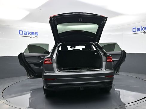 Used 2021 Audi Q8 Premium w/ Black Optic Package image 58
