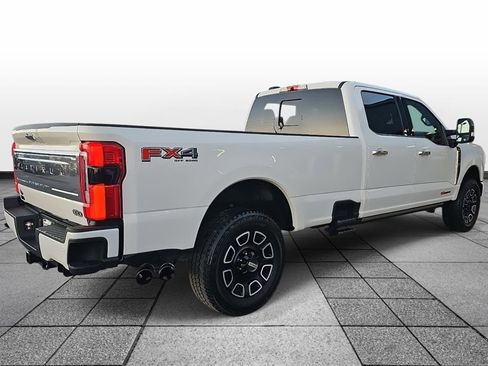 Used 2024 Ford F350 Platinum image 5