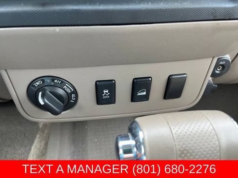 Used 2012 Nissan Frontier SV w/ SV Premium Utility Pkg AWD/4WD image 20