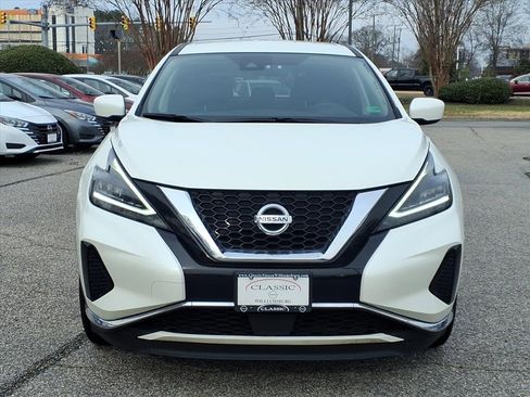 Used 2022 Nissan Murano S image 2