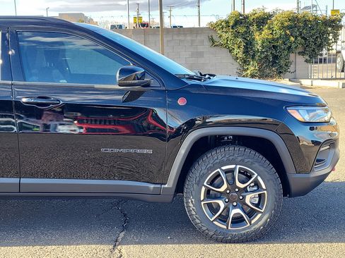 New 2026 Jeep Compass Trailhawk w/ Sun, Sound & Navigation Group image 8