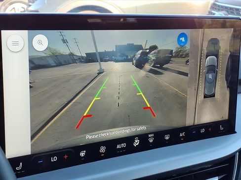 Certified 2023 Ford Escape Platinum w/ Class II Trailer Tow Package image 19