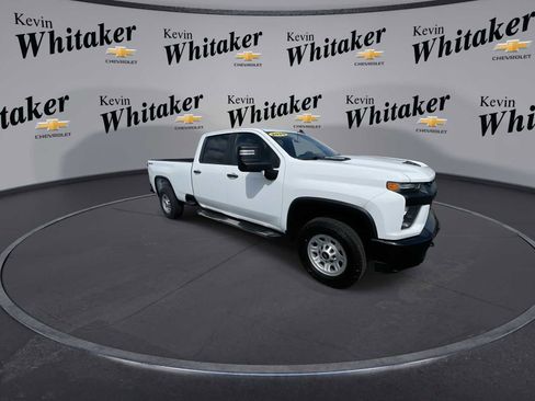 Used 2020 Chevrolet Silverado 2500 W/T w/ WT Convenience Package image 2