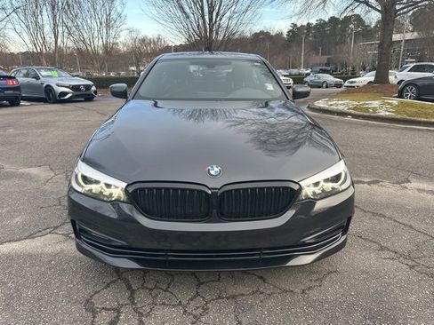 Used 2018 BMW 540i 540i image 2