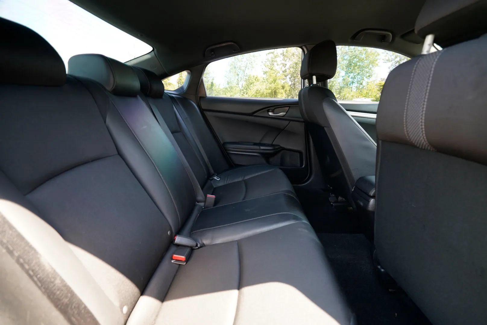 Used 2020 Honda Civic Sport image 37