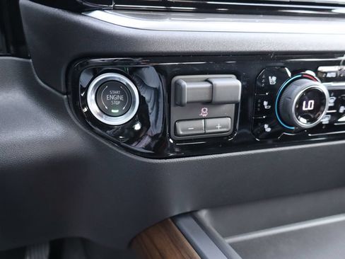 New 2026 Chevrolet Silverado 3500 High Country w/ Technology Package AWD/4WD image 14