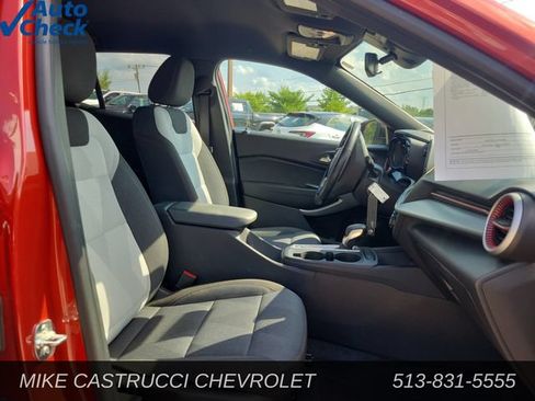 Used 2024 Chevrolet Trax RS w/ Driver Confidence Package FWD image 24