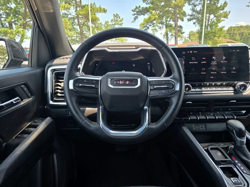Used 2026 GMC Canyon Elevation w/ Convenience Package RWD image 14