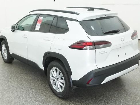 New 2026 Toyota Corolla Cross LE image 5