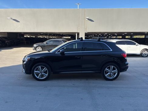 Used 2022 Audi Q3 2.0T Premium Plus w/ Premium Plus Package image 9