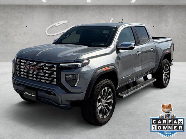 Used 2026 GMC Canyon Denali AWD/4WD image 1