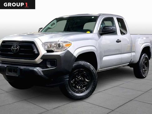 Used 2022 Toyota Tacoma SR image 1