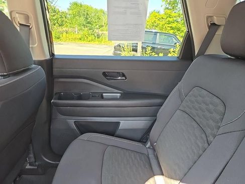 Certified 2024 Nissan Pathfinder S AWD/4WD image 12