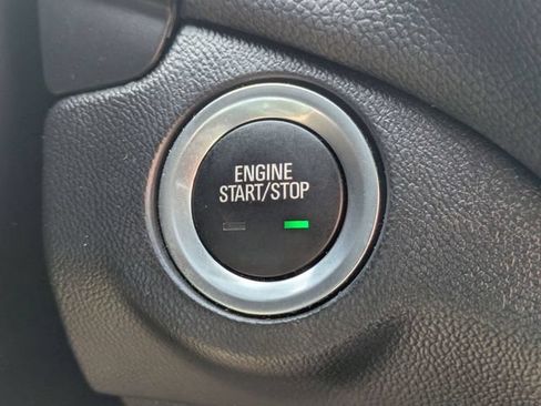 Used 2023 Chevrolet Equinox LT AWD/4WD image 45