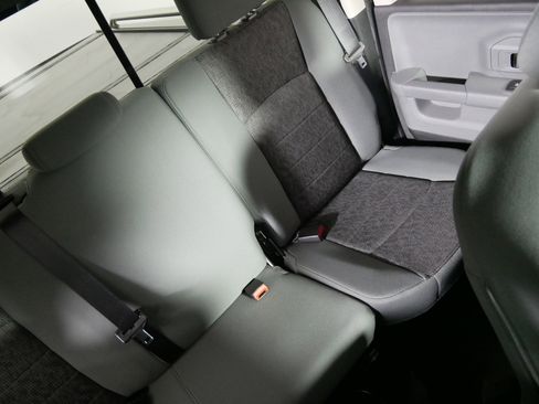 Used 2016 RAM 1500 Big Horn image 14