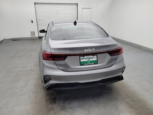 Used 2024 Kia Forte LXS w/ LXS Technology Package image 6
