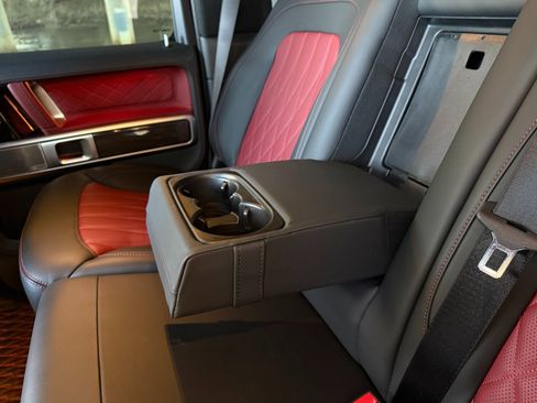 Used 2023 Mercedes-Benz G 63 AMG 4MATIC image 29