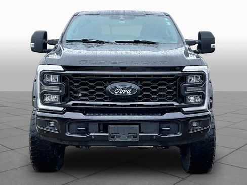 Used 2023 Ford F250 Lariat w/ Lariat Ultimate Package AWD/4WD image 4