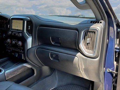 Used 2023 Chevrolet Silverado 3500 LTZ AWD/4WD image 29