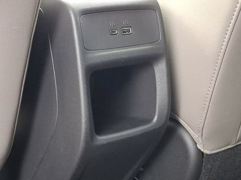 Used 2025 Buick Envista Avenir FWD image 21