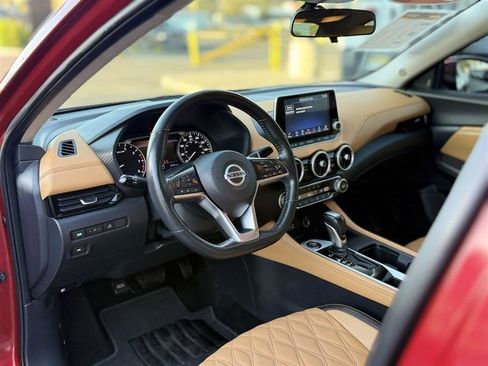 Used 2023 Nissan Sentra SV w/ SV Premium Package FWD image 18