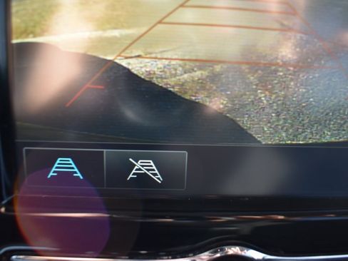 Used 2019 Chevrolet Traverse LS image 20