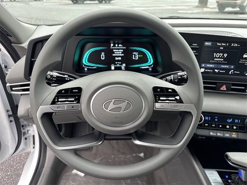 New 2026 Hyundai Elantra Blue image 23