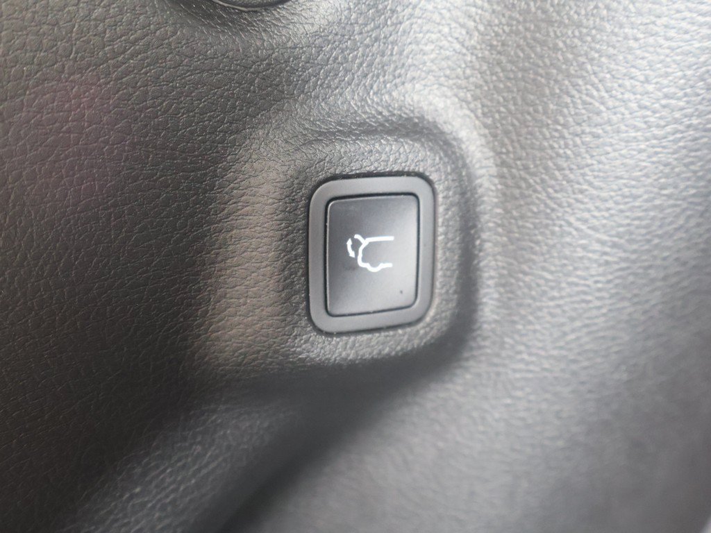 Used 2026 Jeep Compass Limited AWD/4WD image 21