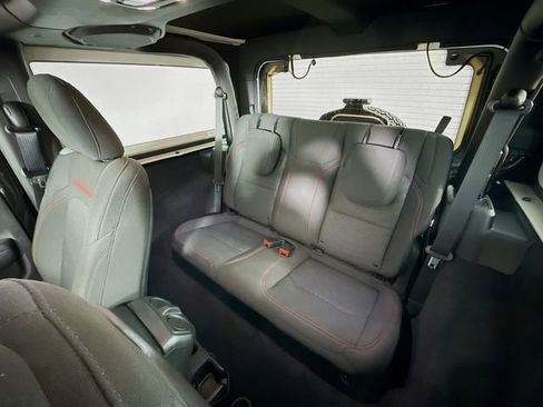 Used 2021 Jeep Wrangler Rubicon w/ Cold Weather Group image 23