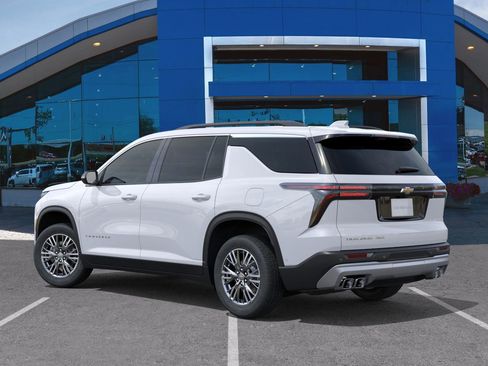 New 2026 Chevrolet Traverse LT w/ Driver Confidence Package image 33