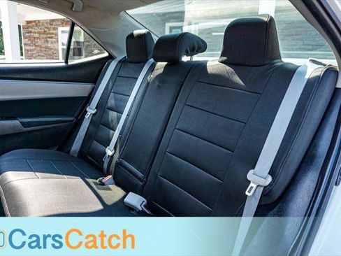 Used 2015 Toyota Corolla LE FWD image 30