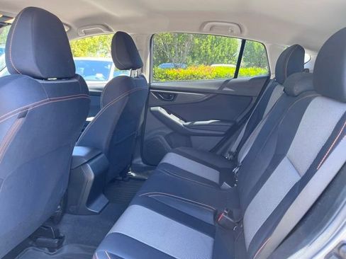 Used 2019 Subaru Crosstrek 2.0i Premium w/ Eyesight System AWD/4WD image 9