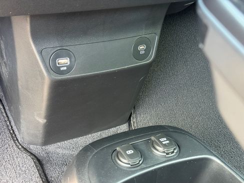 Used 2024 Kia EV6 Light AWD/4WD image 29