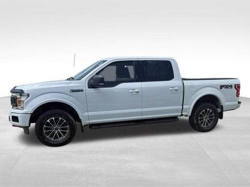 Used 2019 Ford F150 XLT w/ Equipment Group 302A Luxury AWD/4WD image 12