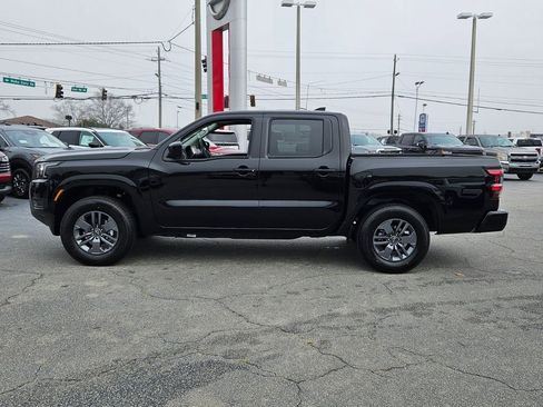 New 2026 Nissan Frontier SV w/ SV Convenience Package image 2