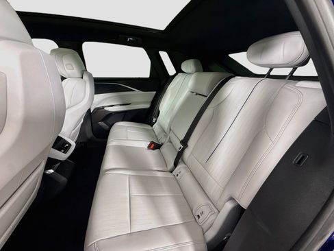 Used 2025 Cadillac Lyriq Sport RWD image 27