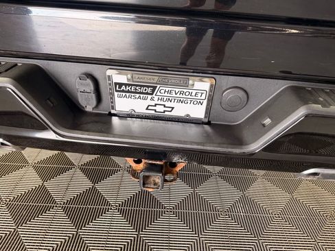 Used 2019 Chevrolet Silverado 1500 LT Trail Boss AWD/4WD image 14