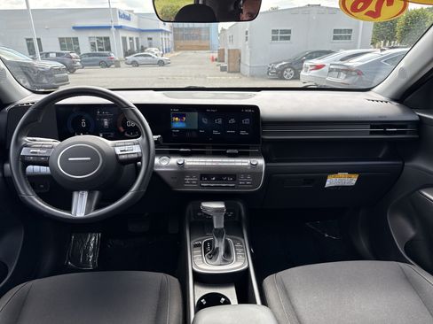 Used 2026 Hyundai Kona SEL Sport FWD image 28