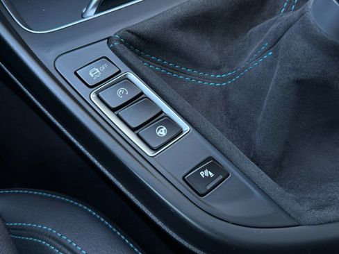 Used 2020 BMW M2 Competition w/ Executive Package image 15