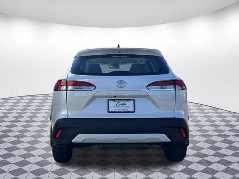 Used 2022 Toyota Corolla Cross L AWD/4WD image 6